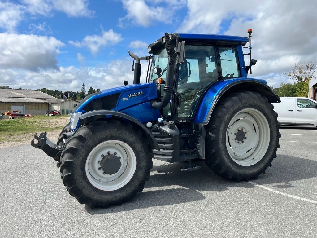 Tracteur VALTRA N 163  DIRECT AUTOGUIDAGE TRIMBLE  - photo slide 14