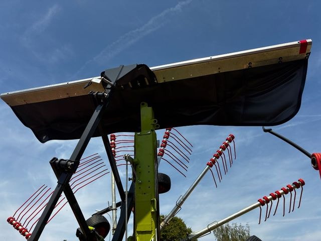 Andaineur CLAAS LINER 1900 - photo slide 11