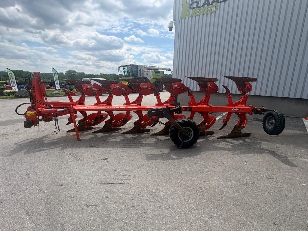 Charrue KUHN Varimaster  - photo slide 4