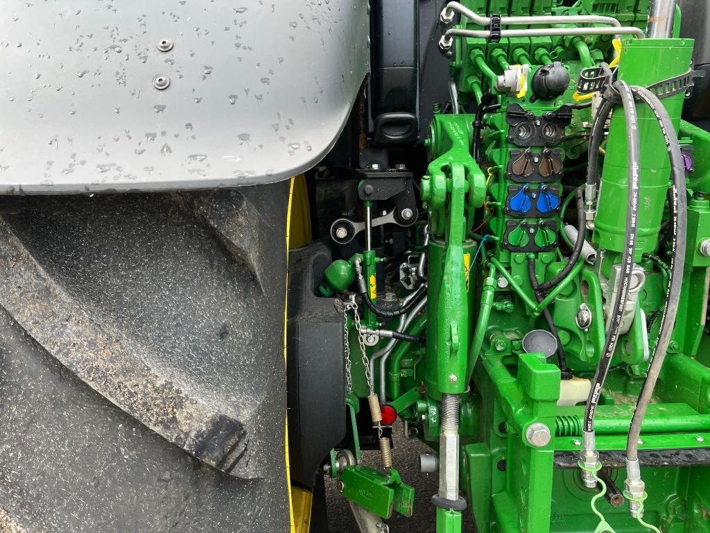 Tracteur JOHN DEERE 6R 215 - photo slide 29