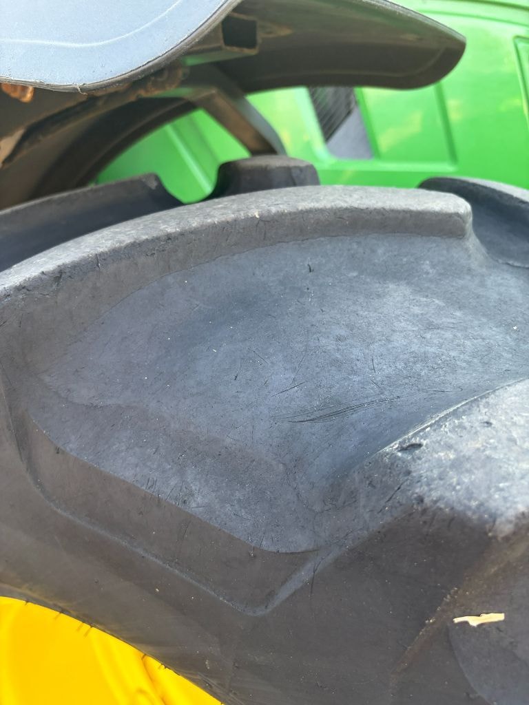 Tracteur chargeur JOHN DEERE 6R150 - photo slide 23