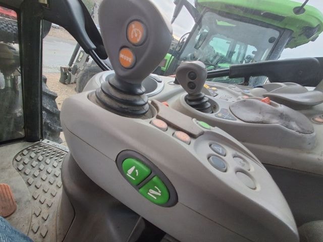 Tracteur DEUTZ FAHR 5110 TTV - photo slide 12
