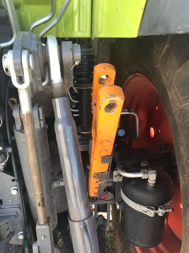 Tracteur chargeur CLAAS ARION 510 - photo slide 23
