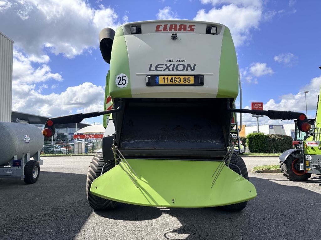 Moissonneuse CLAAS LEXION 550 2RM - photo slide 5