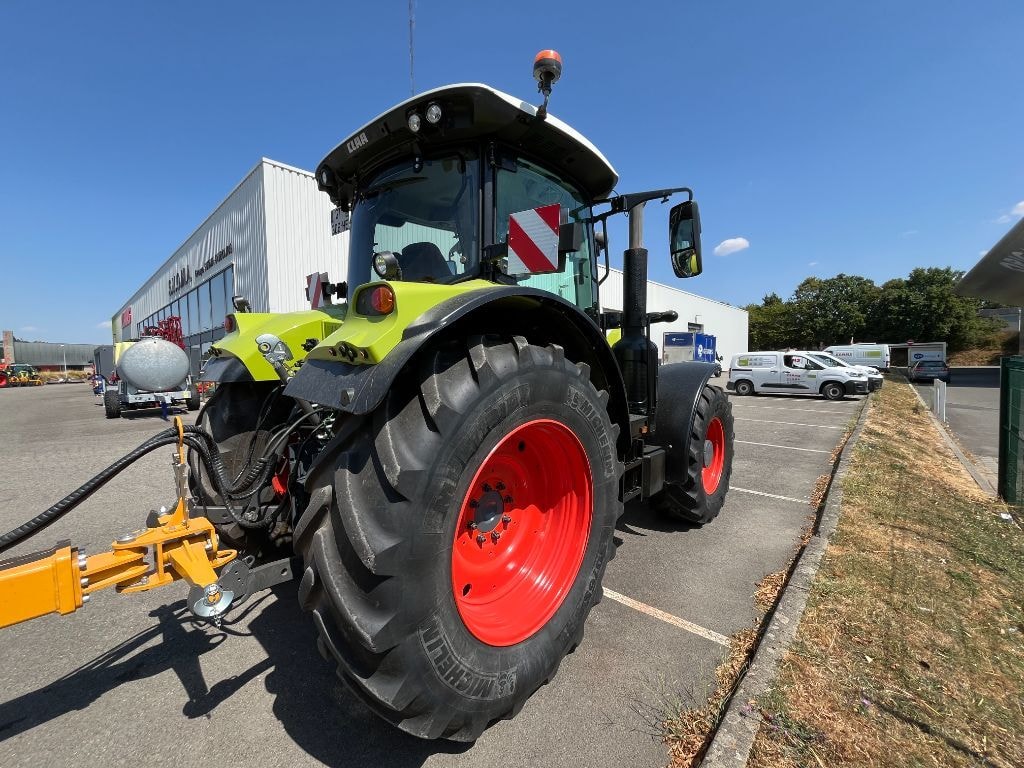 Tracteur CLAAS ARION 660  CMATIC CIS+ - photo slide 3