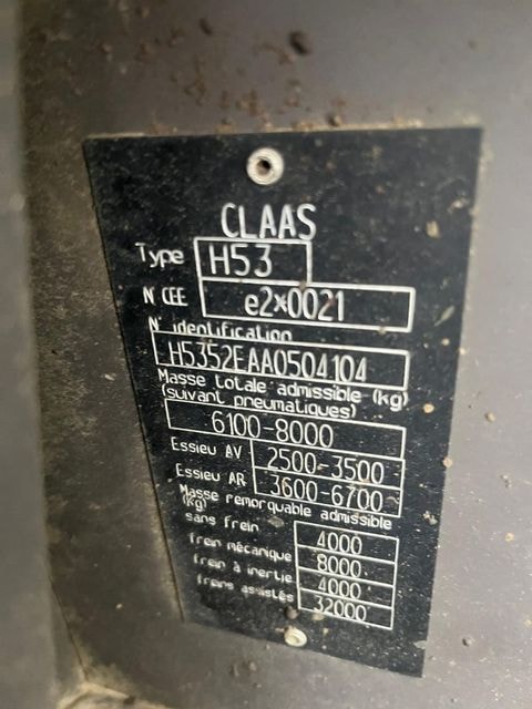 Tracteur CLAAS ARES 557 ATZ - photo slide 12