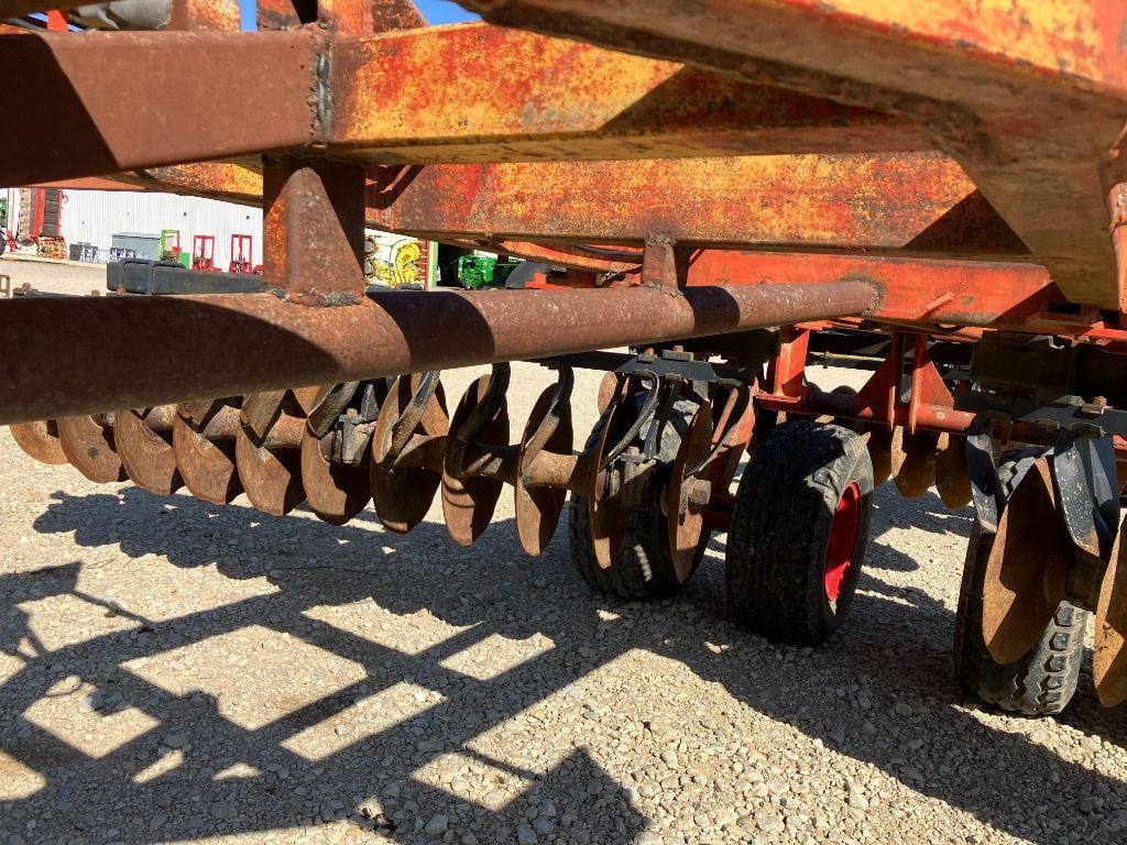Cover crop GREGOIRE BESSON XLR 666 - photo slide 38