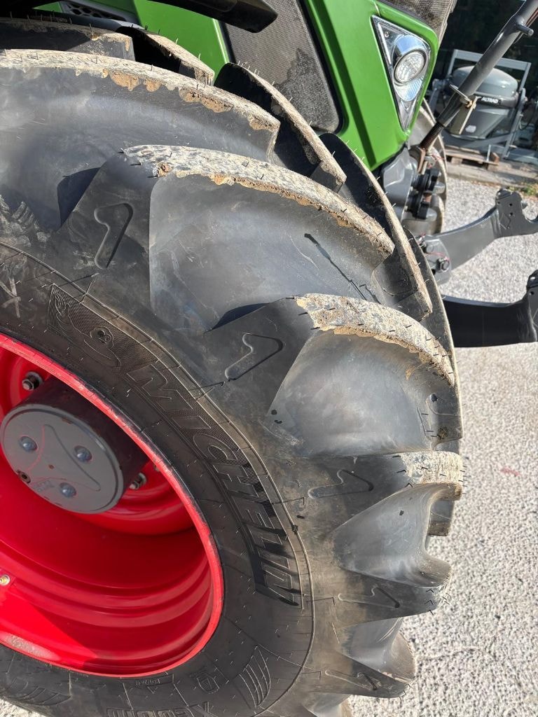 Tracteur FENDT 720 VARIO PROFI + - photo slide 13