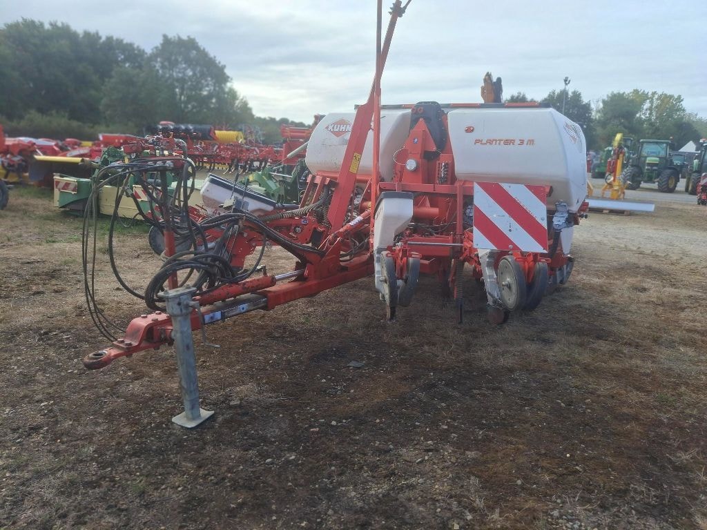 Semoir monograine KUHN PLANTER 3 MARG TR 5M00 - photo slide 2