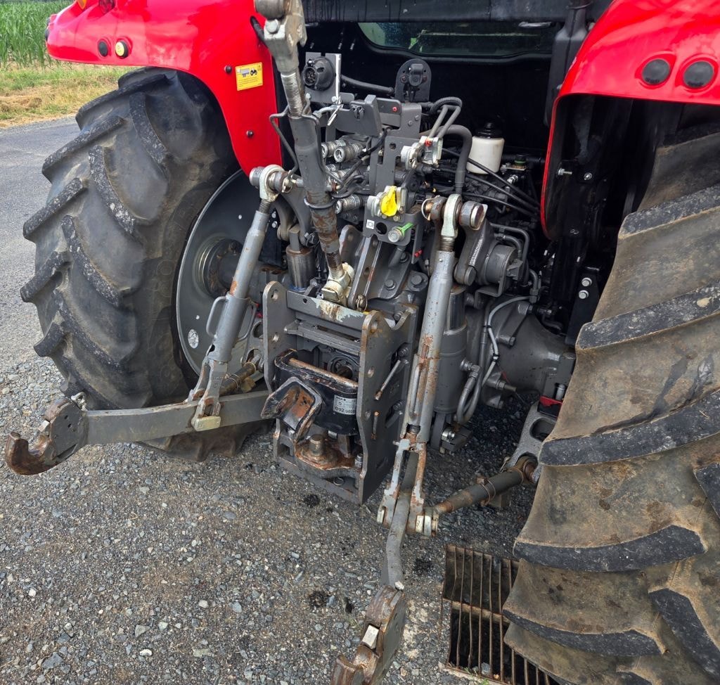 Tracteur chargeur MASSEY FERGUSON 5712S - photo slide 35