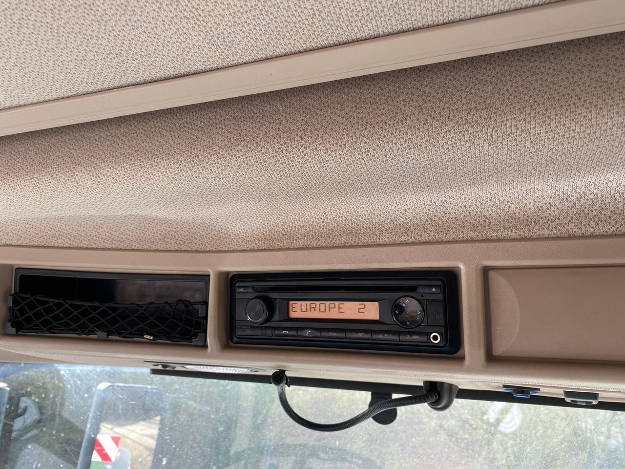 Tracteur FENDT 1050 VARIO PROFI + - photo slide 19