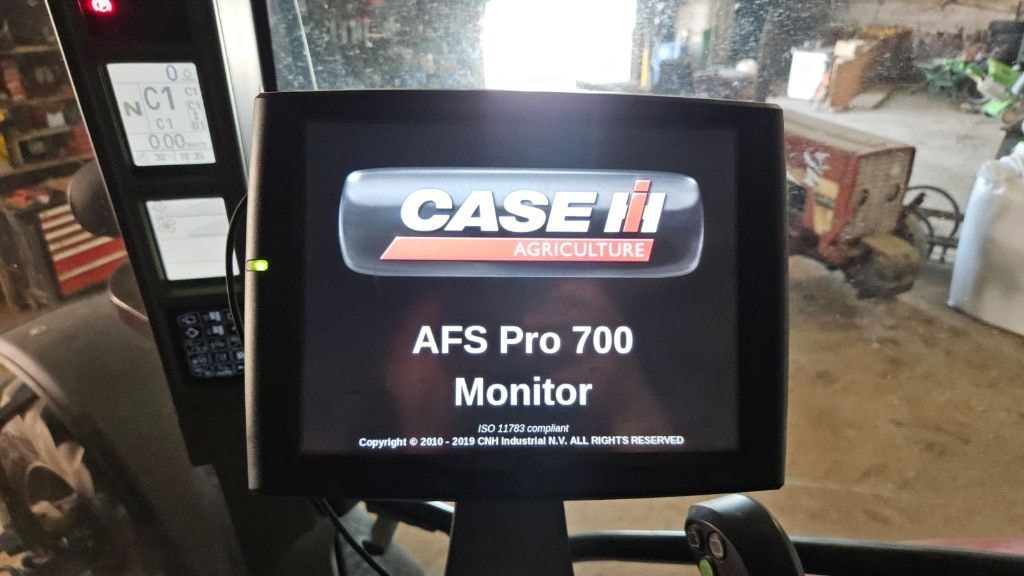 Tracteur CASE IH MAXXUM 135 MC - photo slide 5