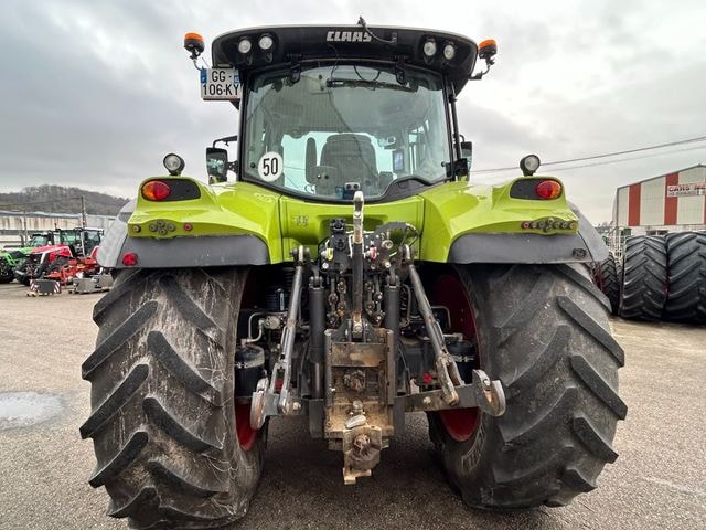 Tracteur CLAAS ARION 660 CIS+ - photo slide 6