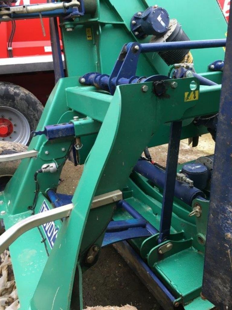 Gyrobroyeur DESVOYS MASTER COUPE BV 4.80 M - photo slide 18