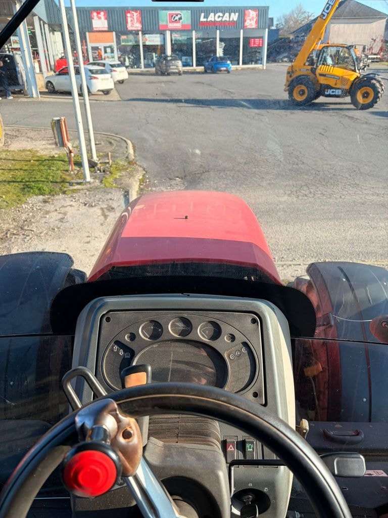 Tracteur MC CORMICK XTX 145 - photo slide 8