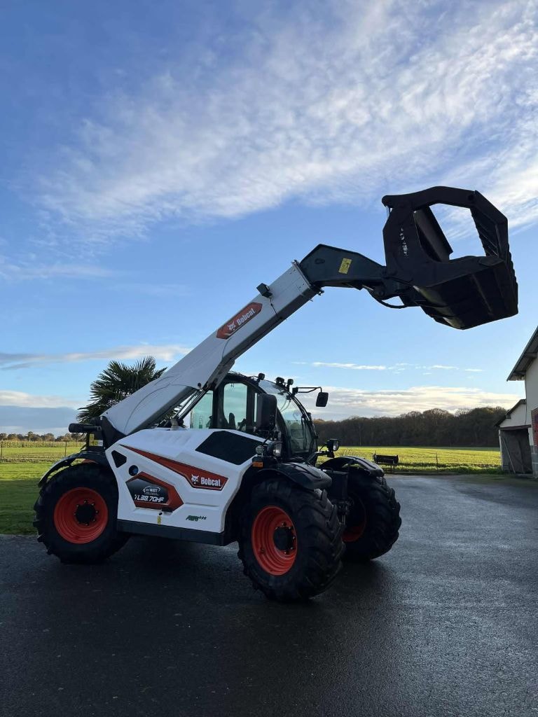 Telescopique BOBCAT TL 38.70 HF AGRI - photo slide 5