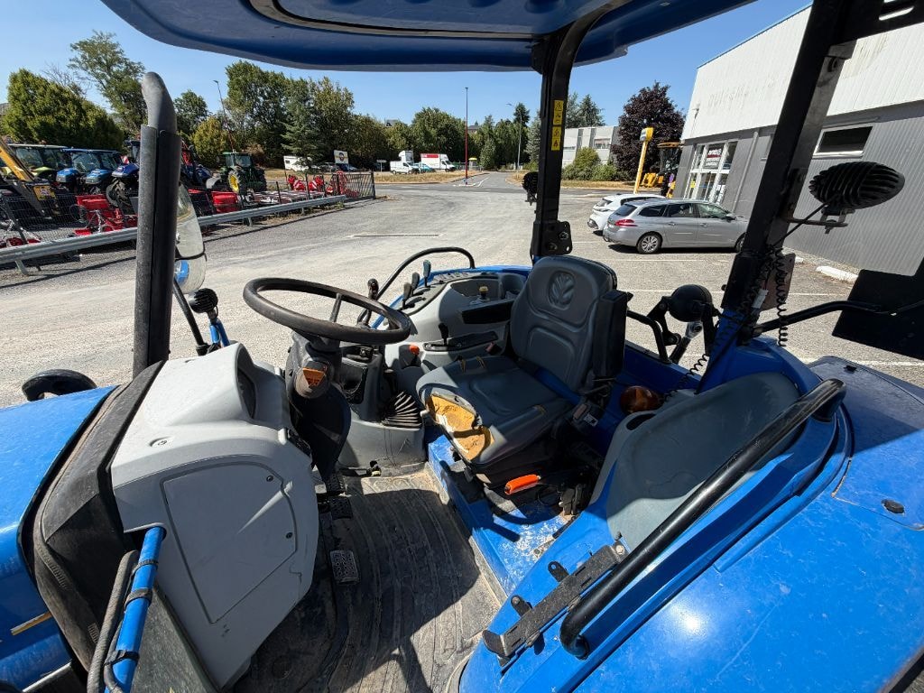 Tracteur chargeur NEW HOLLAND T5.95 DC - photo slide 11