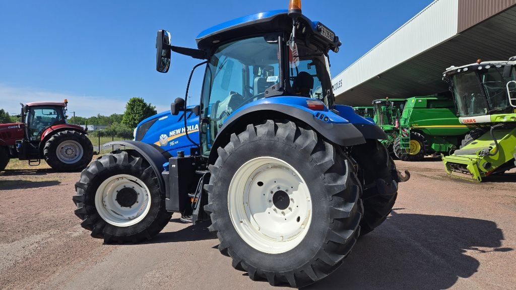 Tracteur NEW HOLLAND T6.145 AC - photo slide 8