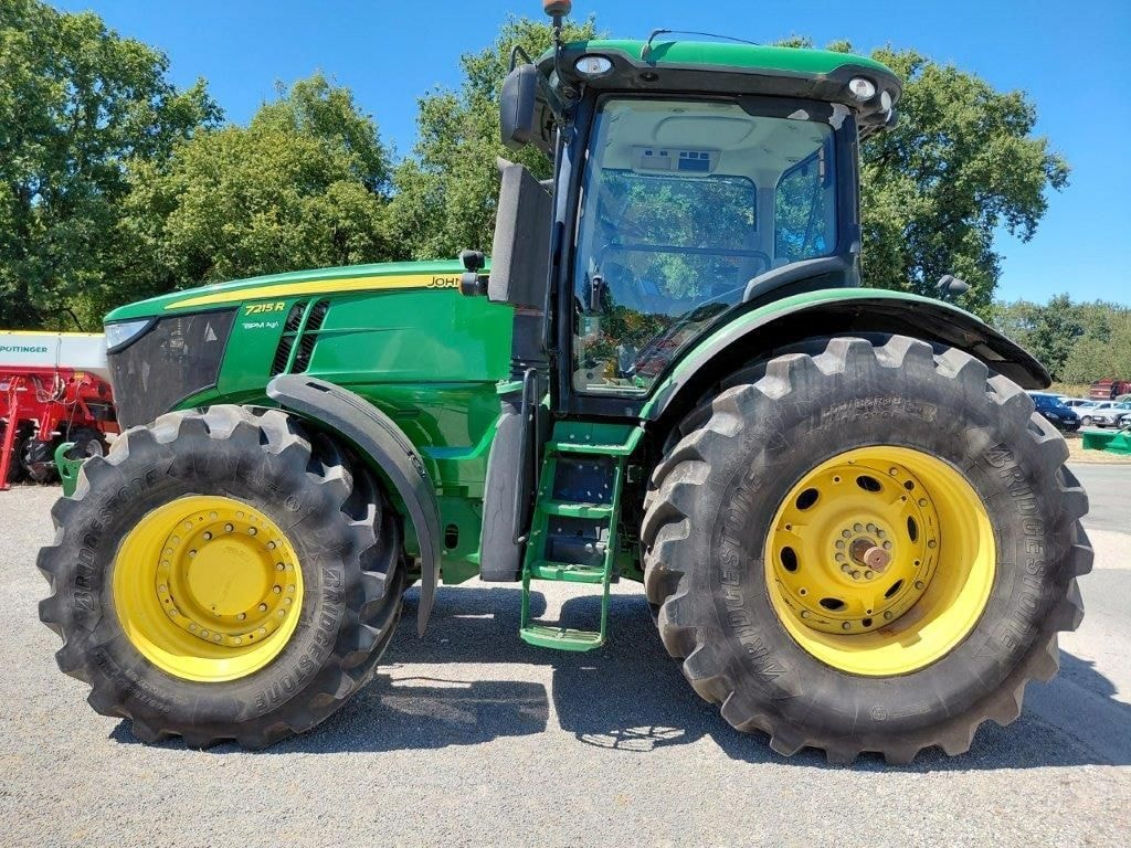Tracteur JOHN DEERE 7215R - photo slide 7