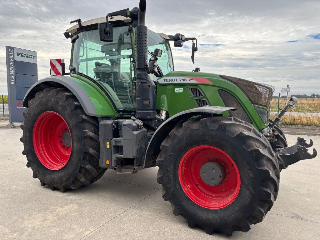 Tracteur FENDT 718 VARIO POWER - photo slide 6