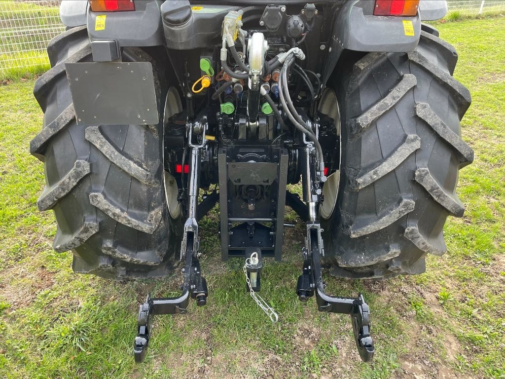 Tracteur NEW HOLLAND T4 100 F  - photo slide 11