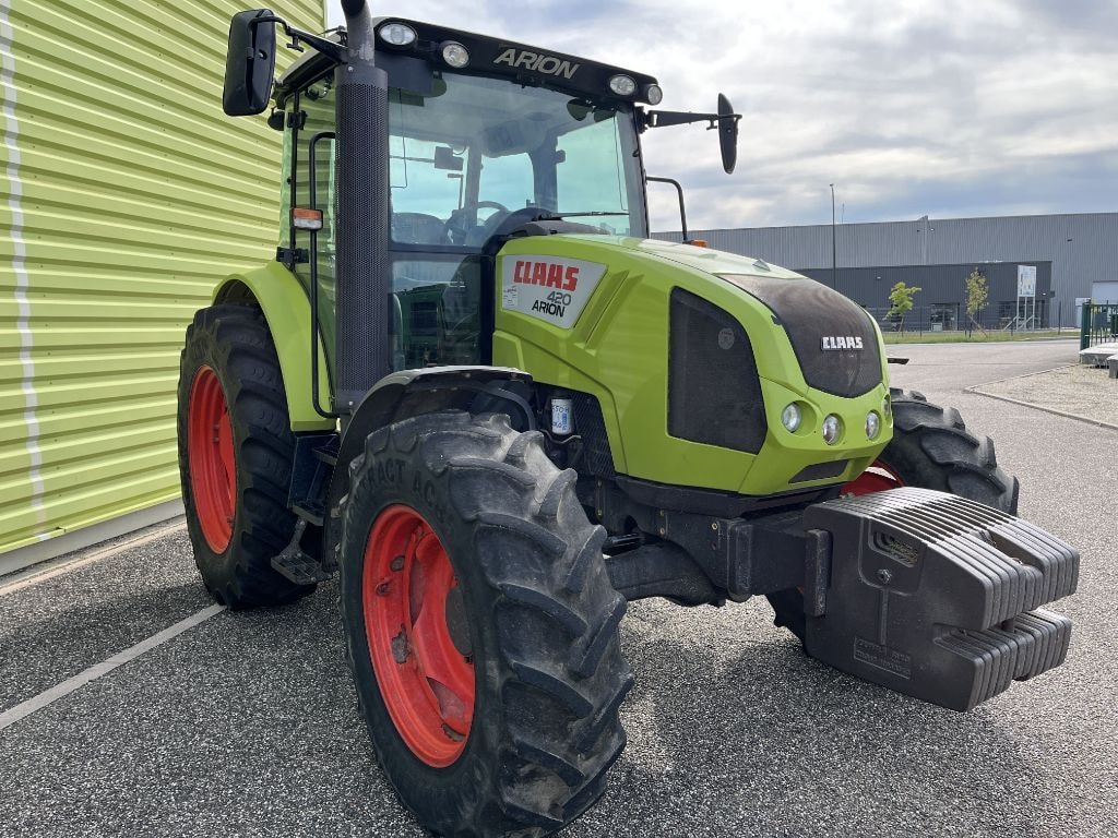 Tracteur CLAAS ARION 420  - photo slide 6