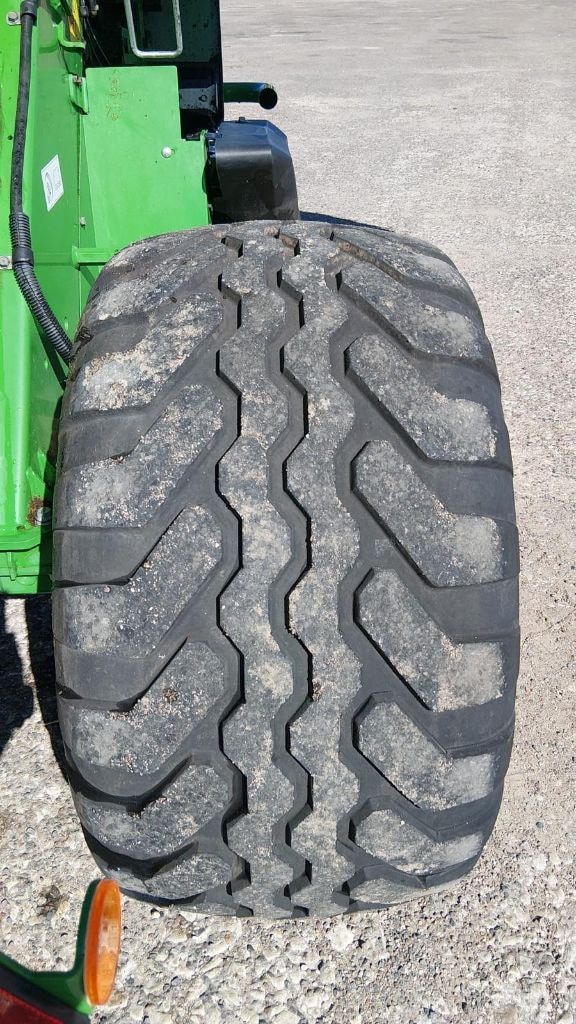 Presse balles rondes JOHN DEERE 864 Rotor Flow - photo slide 10