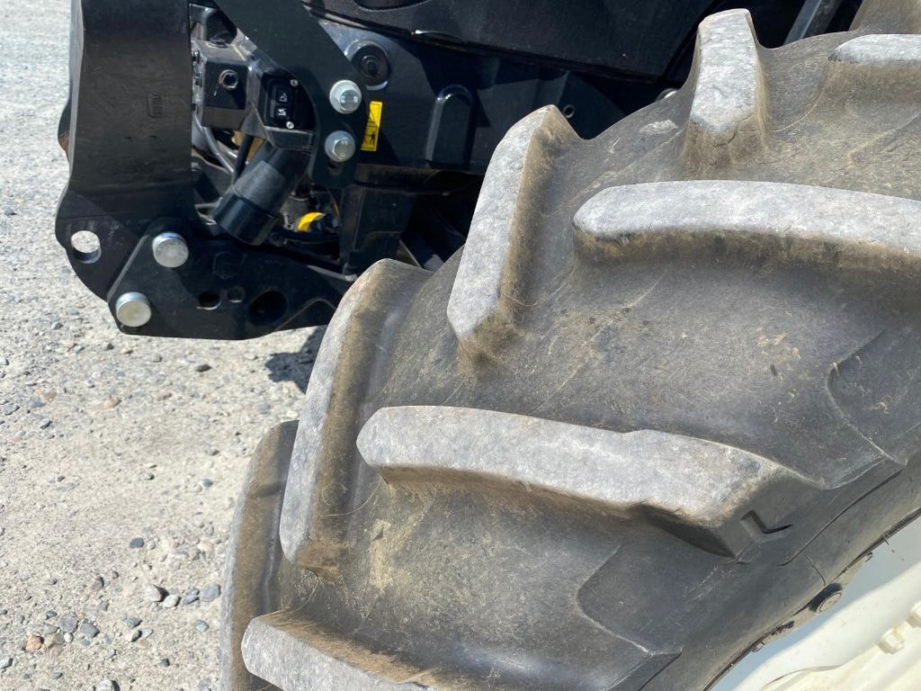Tracteur NEW HOLLAND T6.145 - photo slide 20