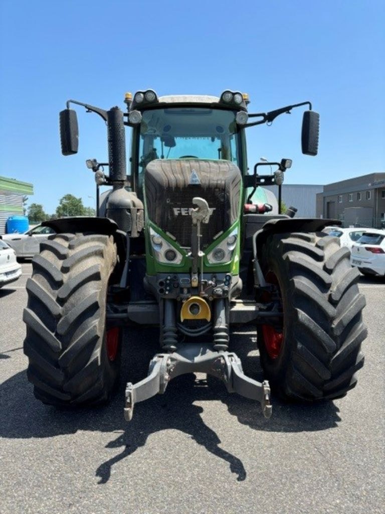 Tracteur FENDT 826 PROFI PLUS - photo slide 2