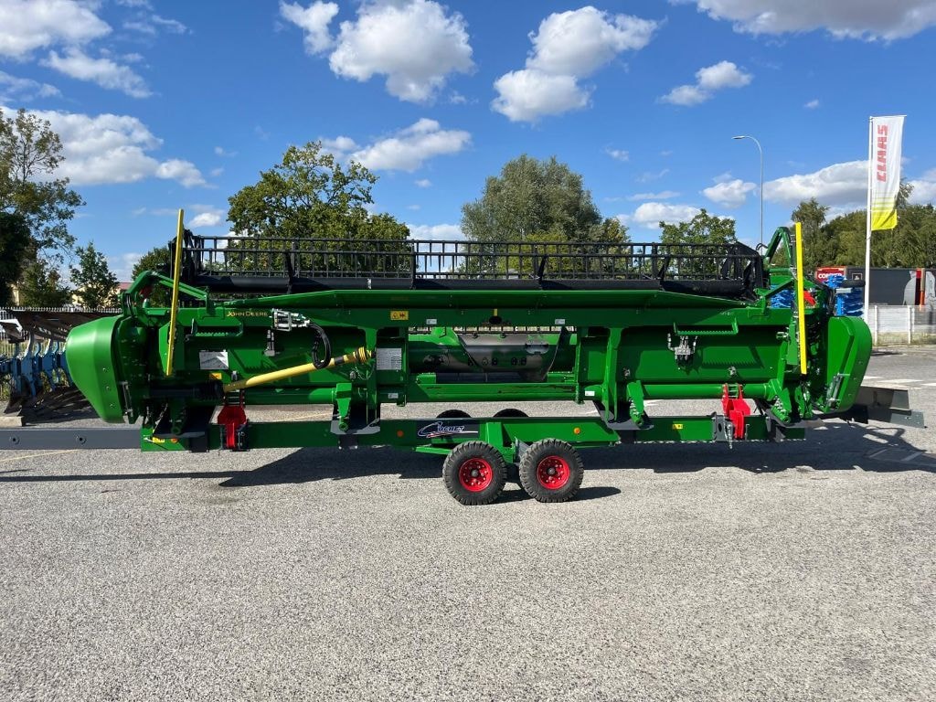 Moissonneuse JOHN DEERE T560i HILLMASTER - photo slide 24
