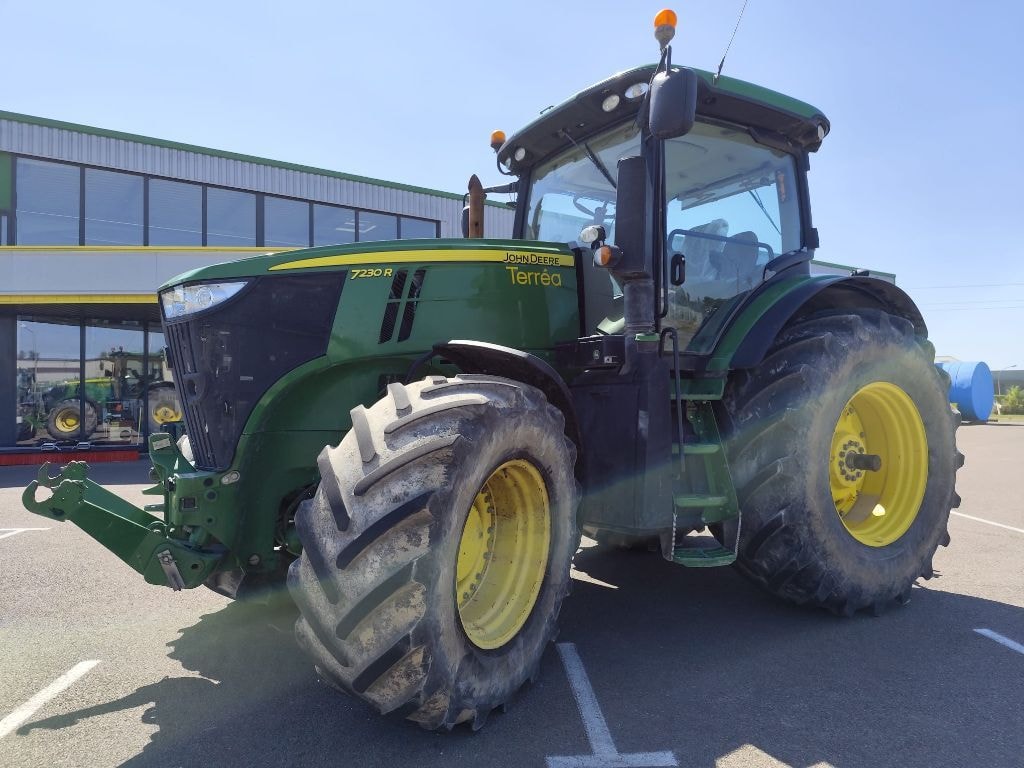 Tracteur JOHN DEERE 7230R - photo slide 1