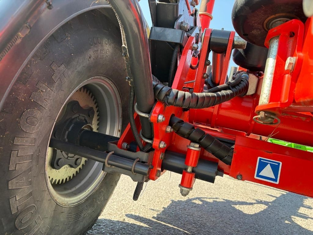 Enrubanneuse KUHN RW1810 - photo slide 14