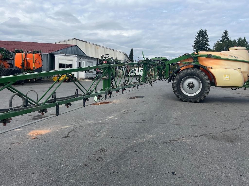 Pulverisateur AMAZONE UX 4200 SPECIAL - photo slide 22
