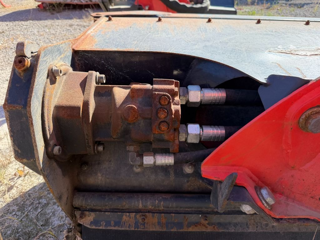 Epareuse KUHN PROLONGER 5783 - photo slide 16