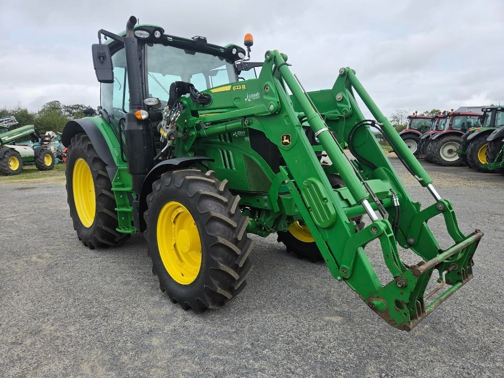 Tracteur chargeur JOHN DEERE 6130R - photo slide 2