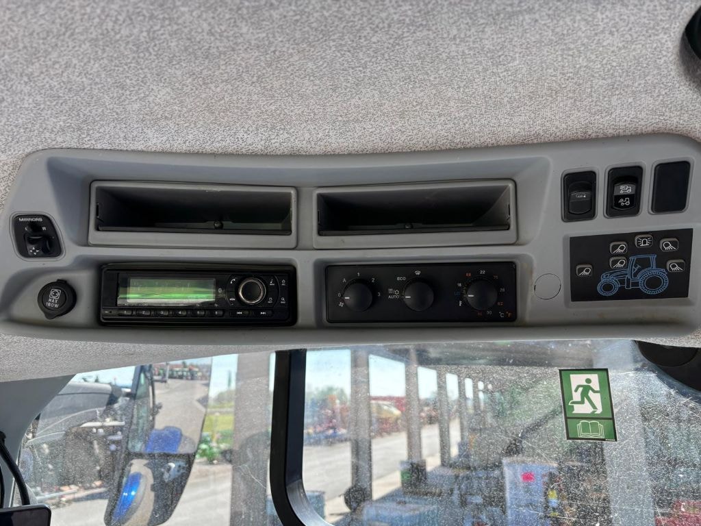 Tracteur NEW HOLLAND T7-315 - photo slide 25