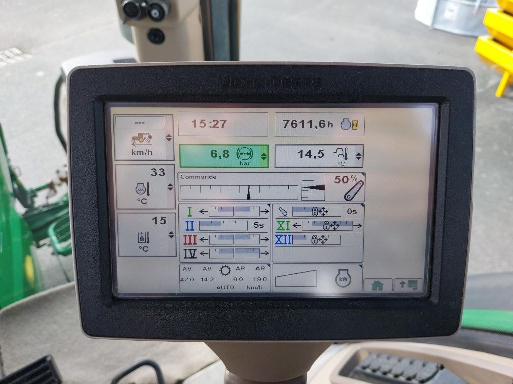 Tracteur JOHN DEERE 7230R 9.0L - photo slide 9