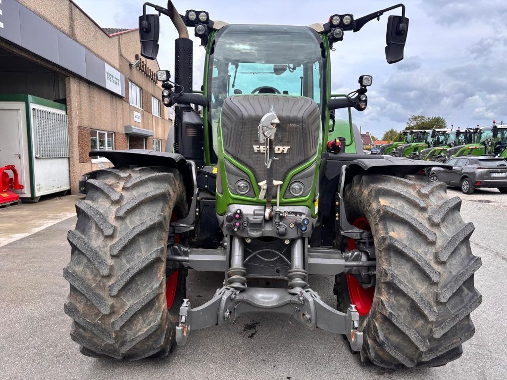 Tracteur FENDT 720 POWER Gen 6 - photo slide 2