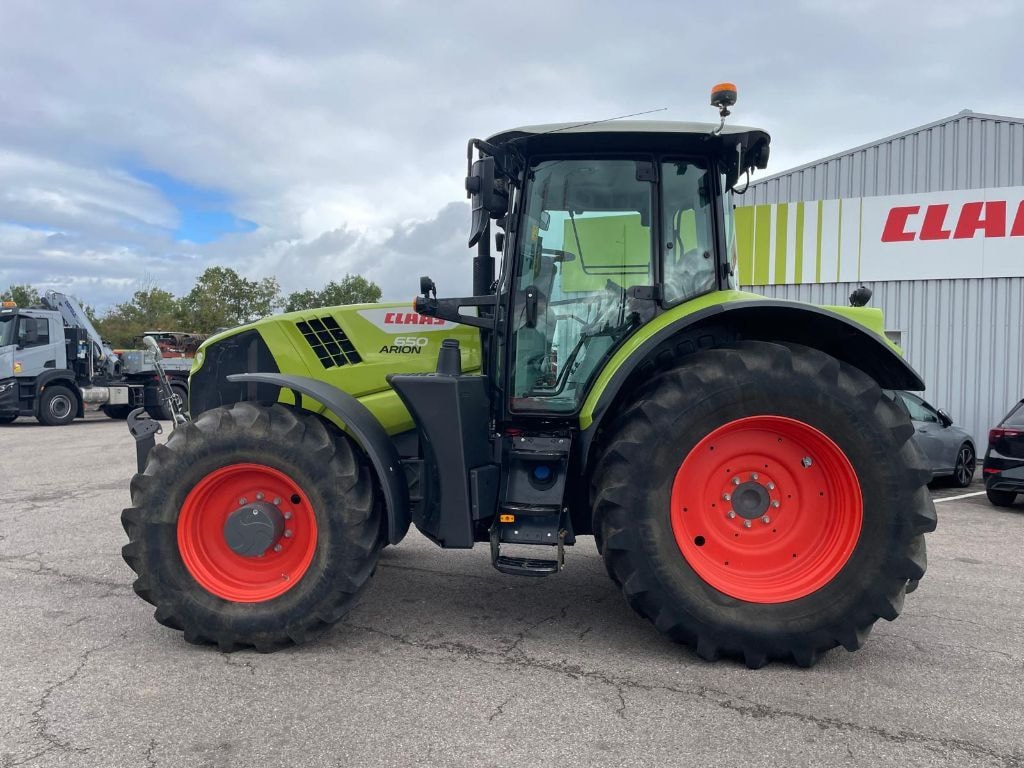 Tracteur CLAAS ARION 650 CIS  - photo slide 2
