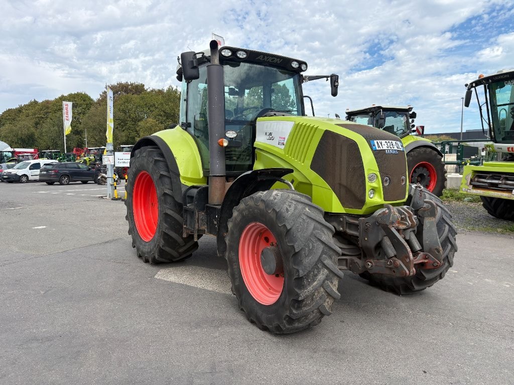 Tracteur CLAAS AXION 820 - photo slide 39