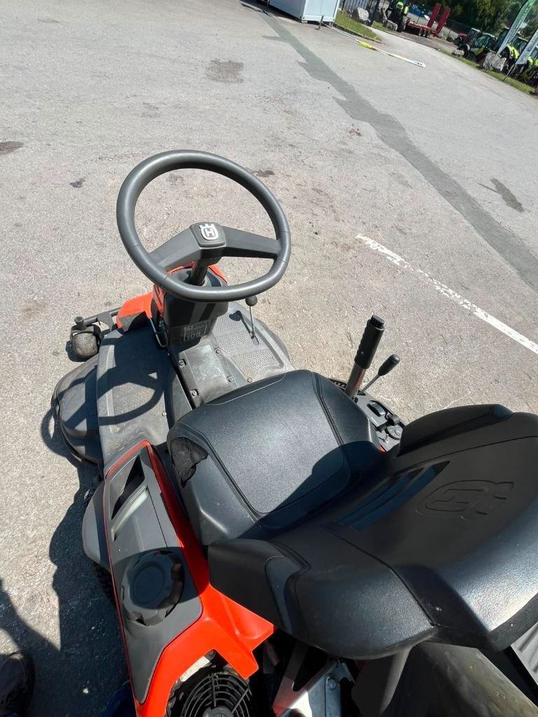Tondeuse autoportee HUSQVARNA Rc320 ts - photo slide 10