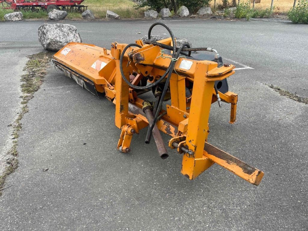 Broyeur d'accotement ROUSSEAU 1600 TS - photo slide 4