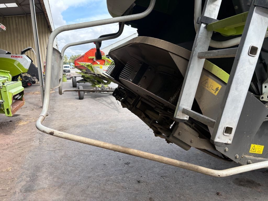 Moissonneuse CLAAS LEXION 760 - photo slide 37