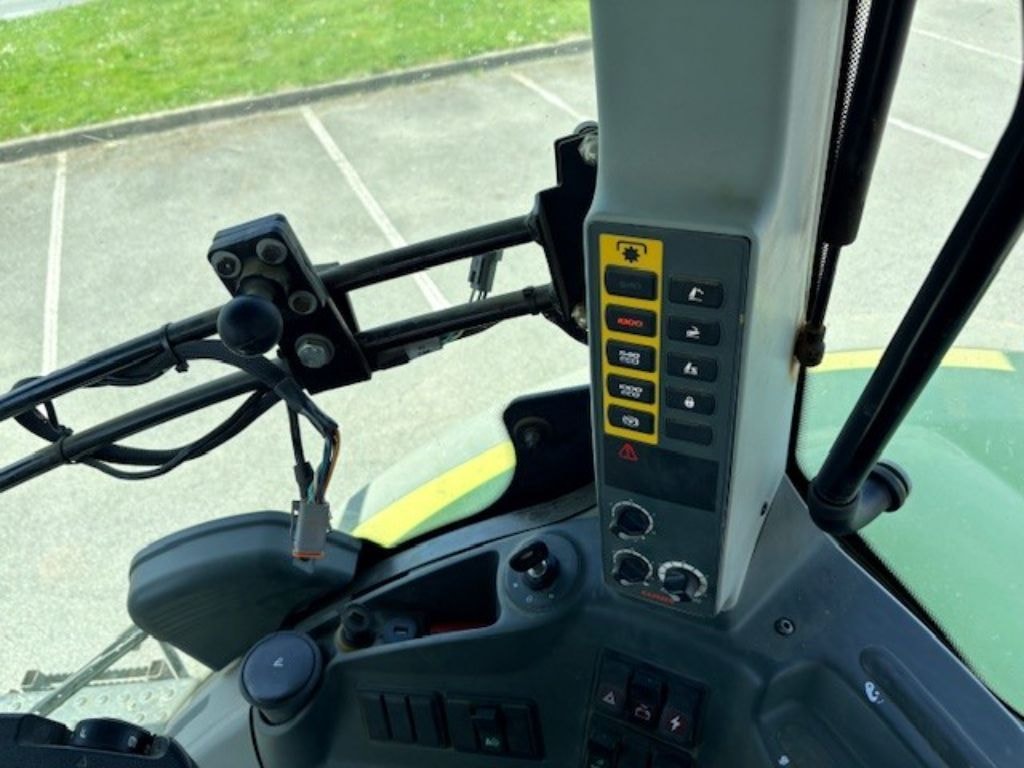 Tracteur CLAAS AXION 830 CEBIS - photo slide 8