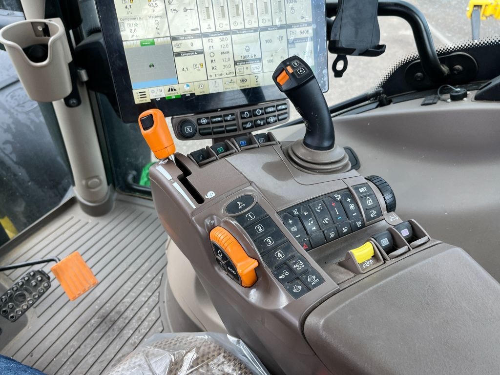 Tracteur JOHN DEERE 6R 215 - photo slide 45