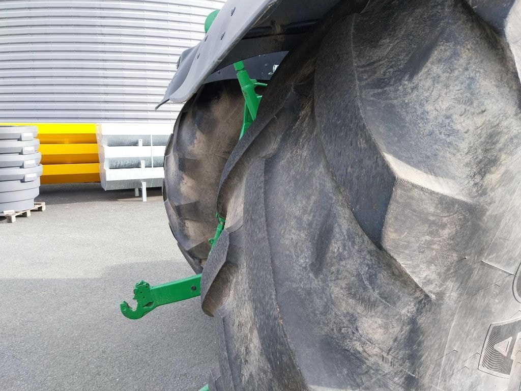 Tracteur JOHN DEERE 6R215 - photo slide 10