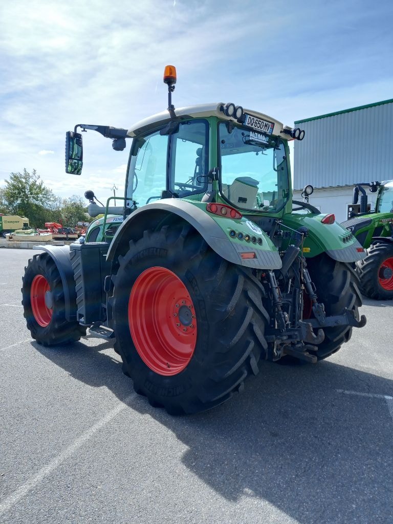 Tracteur FENDT 716 VARIO PROFI - photo slide 4
