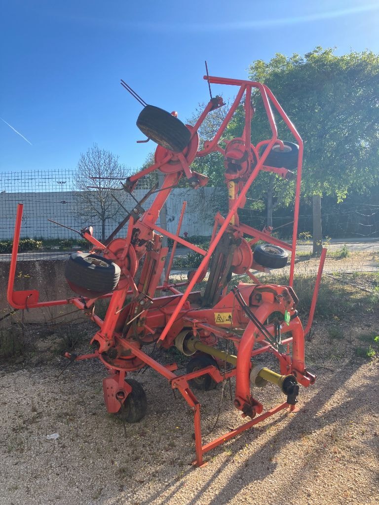 Faneuse KUHN Gf 5801 MH - photo slide 3