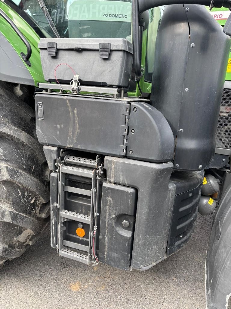 Tracteur FENDT 930 VARIO PROFI + - photo slide 11