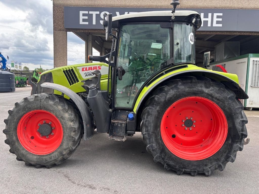 Tracteur CLAAS ARION 420 - photo slide 8